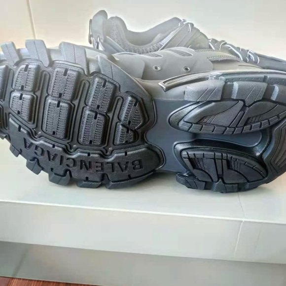 balenciaga Sneakers - Picture 3 of 4